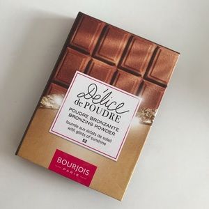 Bourjois Paris Poudre Bronzante Bronzing Powder